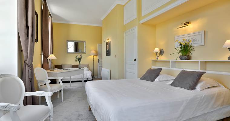 Chambre Jaune château - 2 ou 3 couchages