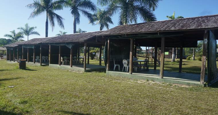 Carbet "kôté plage"