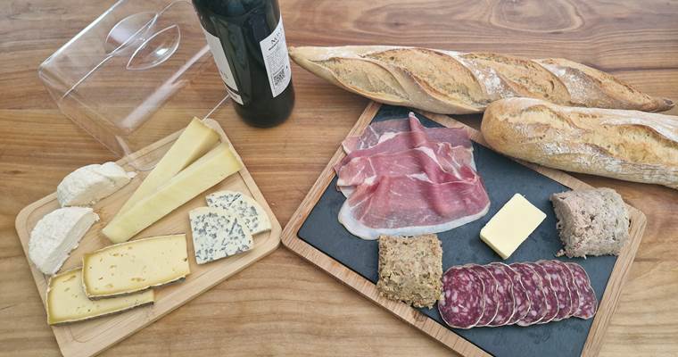 Plateaux de charcuterie et fromages