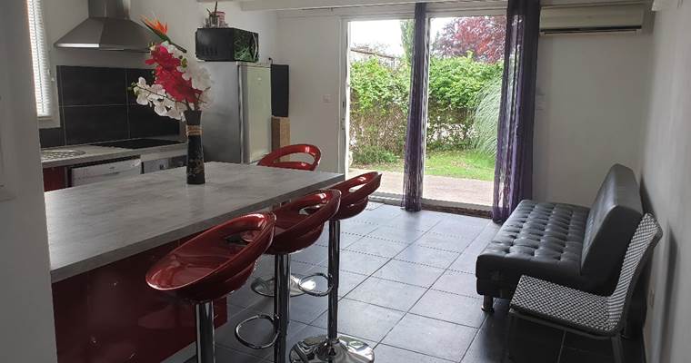 DDFEEE8F-A040-4140-94E6-CB1FE732D476