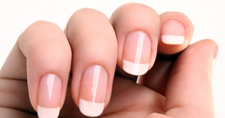 Ongles en résine ou en gel