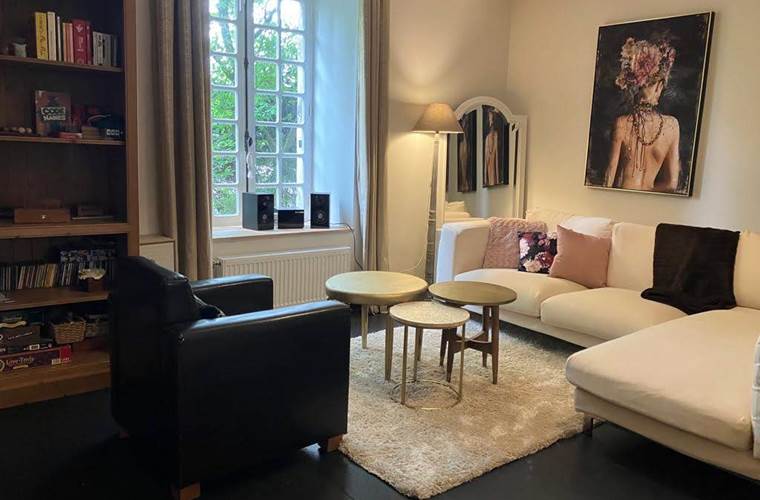 Salon et canapé confort avec télé+ BT