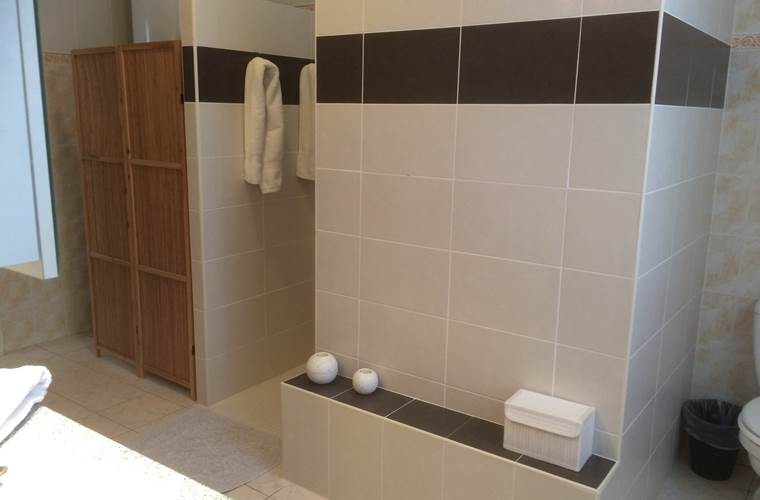 SALLE DE BAIN  LA RAPIERE