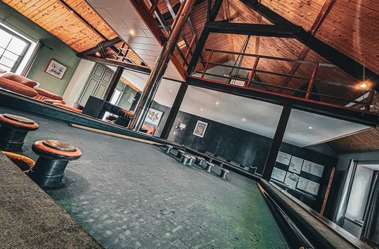 Le billard à bouchons