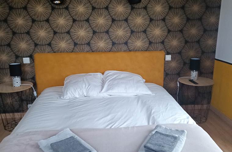 Chambre 18 m2 avec terrasse vue parc