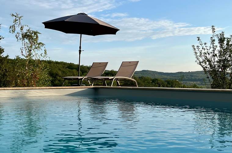 Piscine gîte La Blanchie Haute