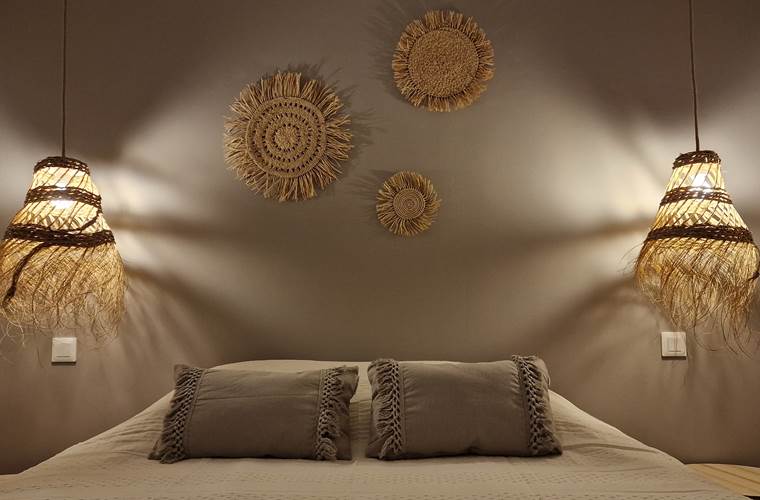 Chambre 1 au rez-de-chaussée - Lit double de 160cm