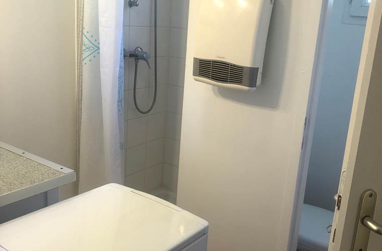 Les Mazets du Rouret - Frêne salle d'eau wc séparé