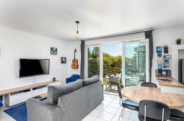 salon_vacance_mer_finistere_pas cher_le relecq kerhuon_chien_evea garden_appartement location