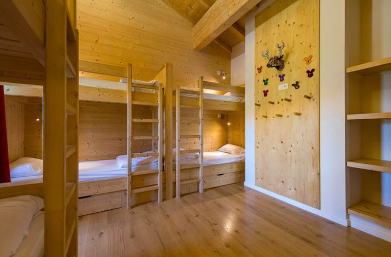 Dortoir 3 lits superposés - un dortoir qui s'adapte aux petits comme aux grands