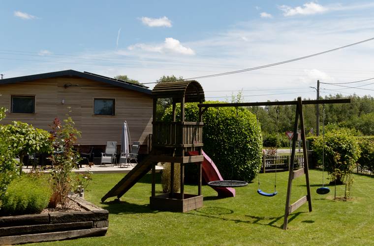 Le chalet du Ménobu "L'aire de jeux"