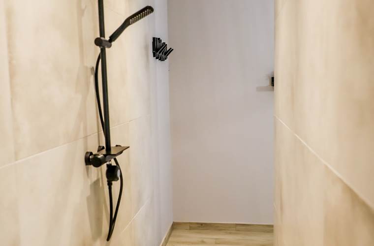 douche chambre évasion