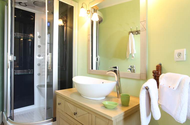 SALLE DE BAIN ORTOLAN