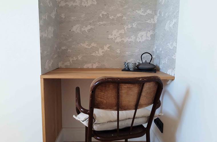 Chambre-Tilleul-Bureau-Maison-Chemin-chambres-d-hotes-Amboise-Touraine-Centre-Val-de-Loire
