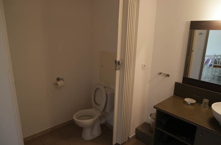 WC2