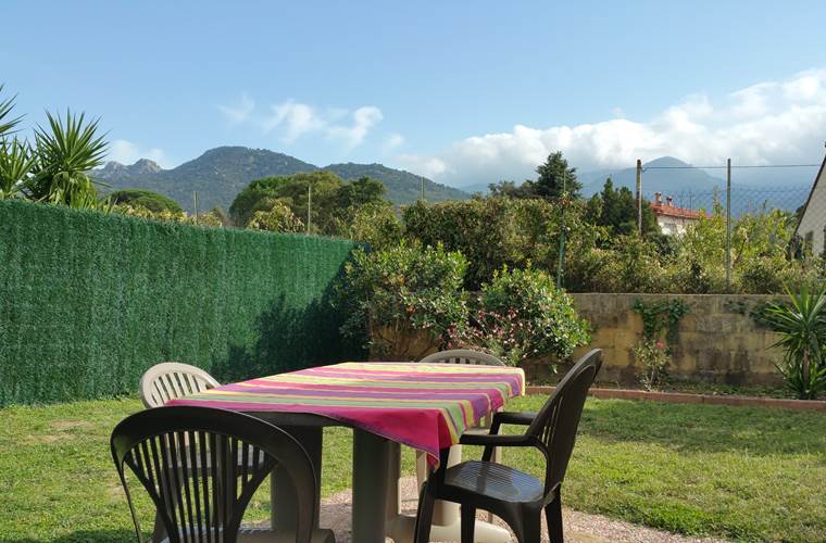 Vue sur les Albères depuis notre gîte Arbousier