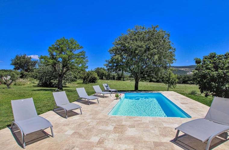 piscine gîte 2