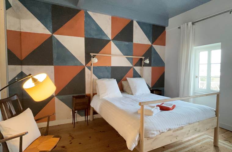 Chambre Sinagot vue sur jardin et mer