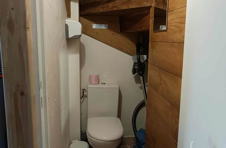 wc2-gite-chaumiere
