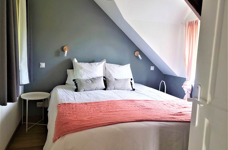 Chambre lit King Size 180x200