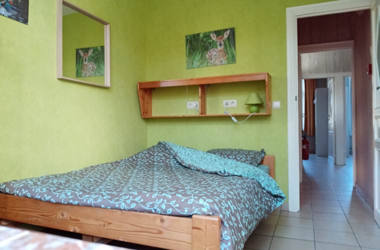 Chambre "été - 8,5 m² - 1 lit 140x200