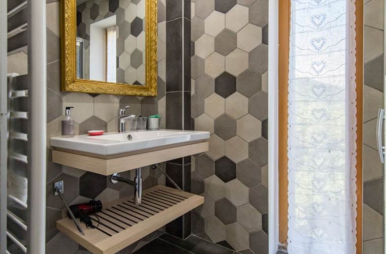 Chambre 2ème étage  Sud Ouest - salle de bain