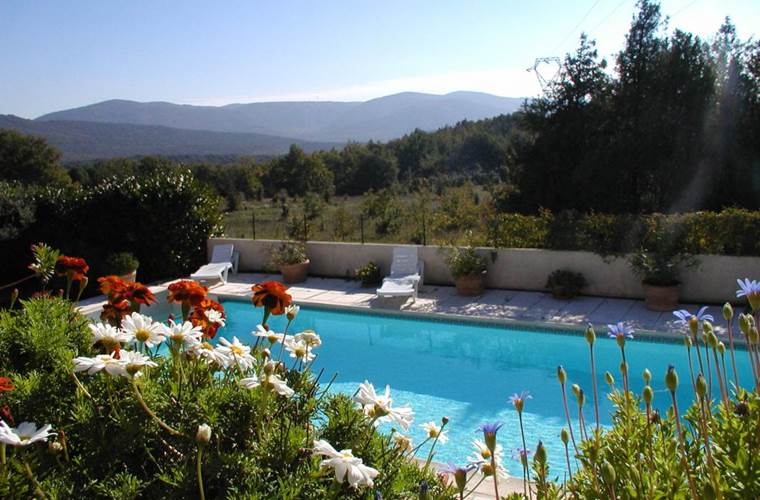 vue sur la piscine