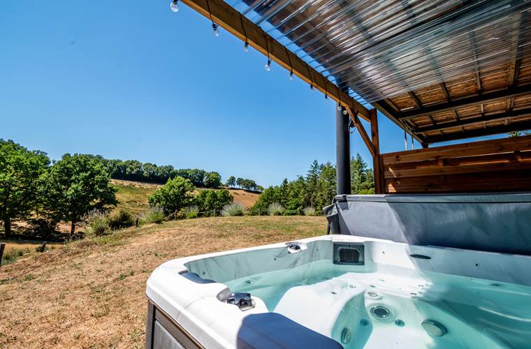 Spa vue sur le parc animalier