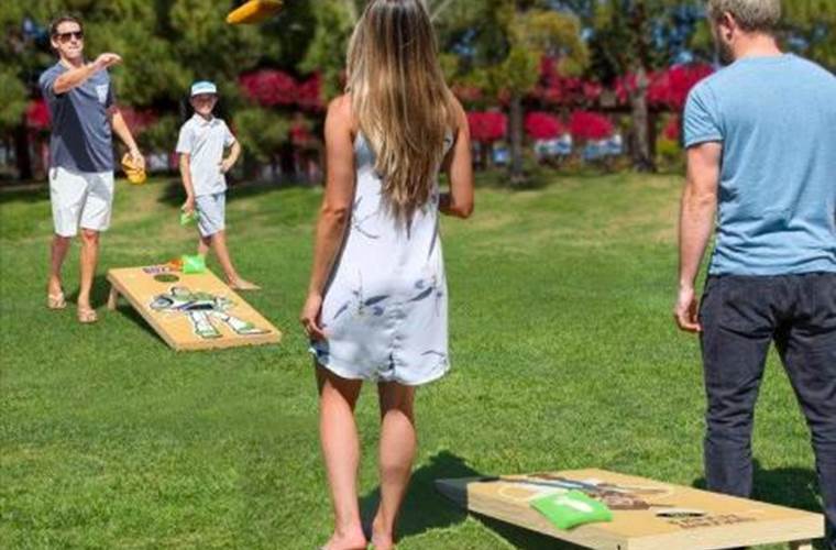 cornhole