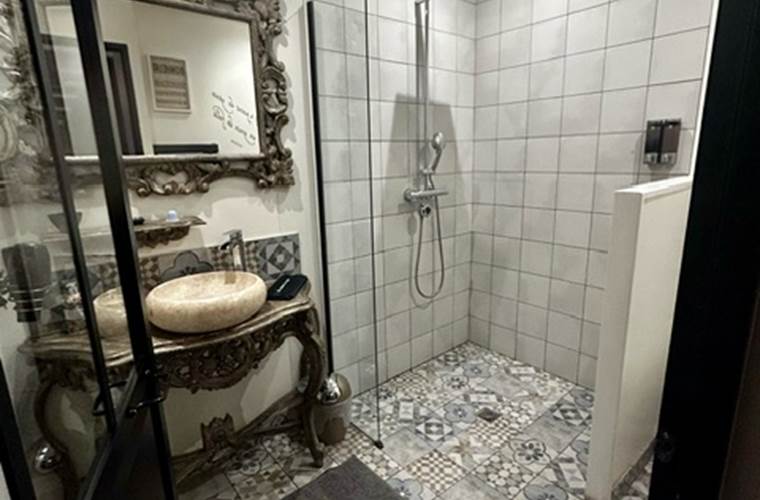 salle d'eau des anges et des bulles