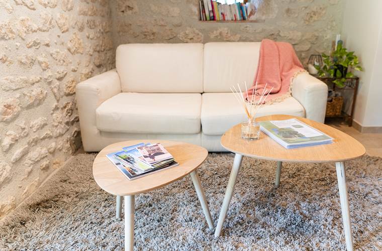 Canapé et coin détente dans le séjour