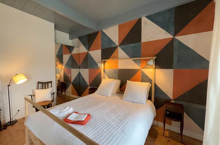 Chambre Sinagot vue sur jardin et mer