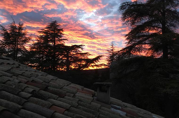 Vue de la chambre Alpine au Cellier des Amis dans les Alpes de Haute Provence