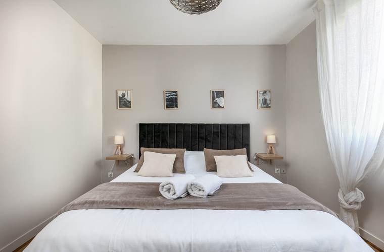 salon_vacance_mer_finistere_pas cher_le relecq kerhuon_chien_evea garden_appartement location