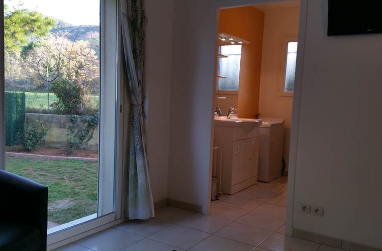 Salle de bain du gîte ARBOUSIER