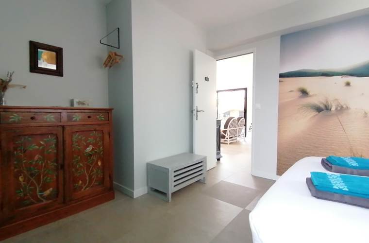 accès direct depuis la chambre au salon réservé aux clients