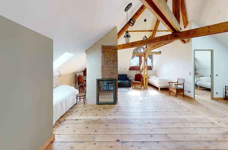 Gite-de-Myans-Second-Floor-1