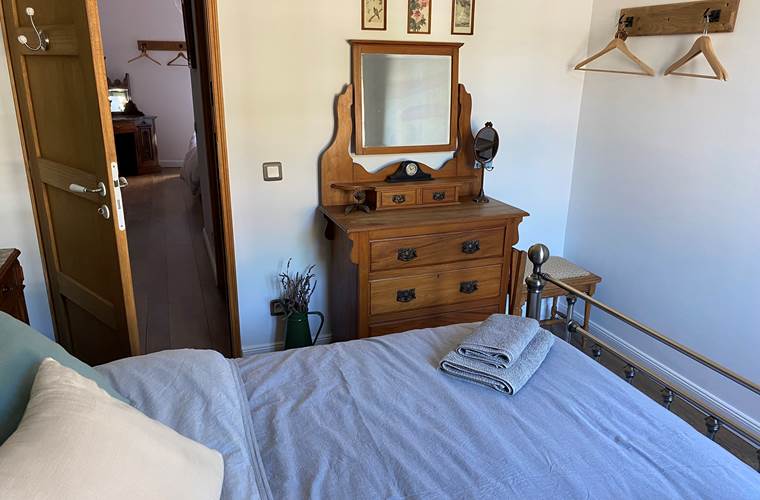 Chambre 1 commode