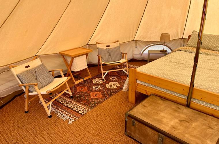 Tente équipée Noix - intérieur