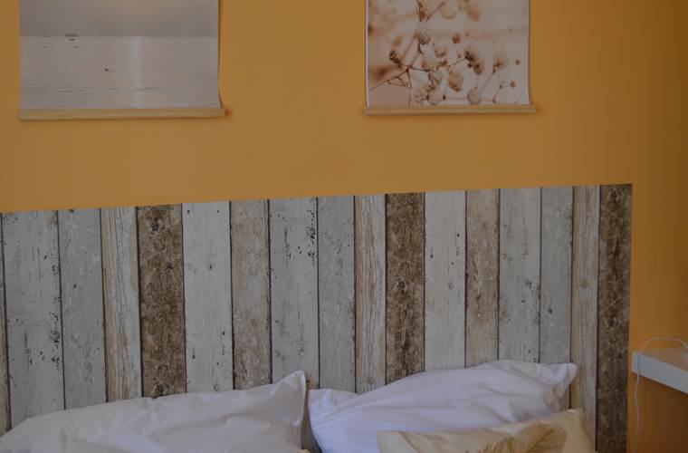 Les Mazets du Rouret - chambre adultes déco 1