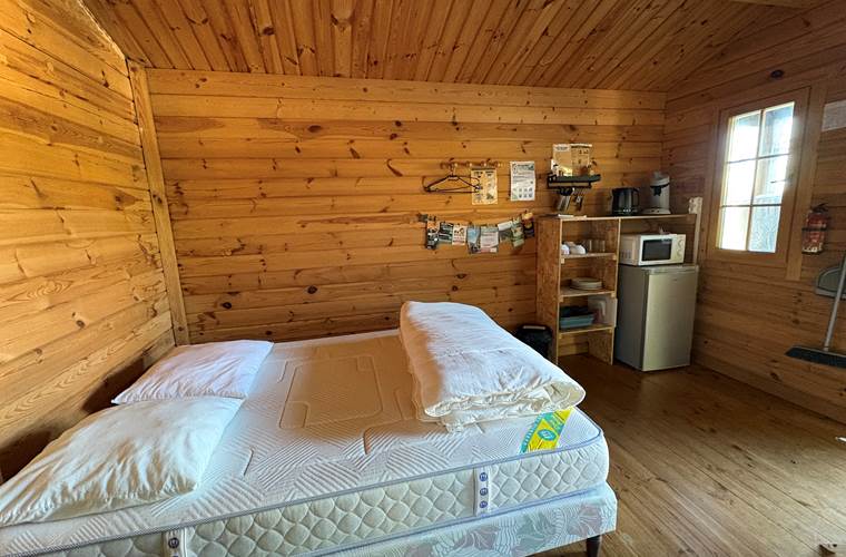 chalet-insolite-aveyron-rodez-amis