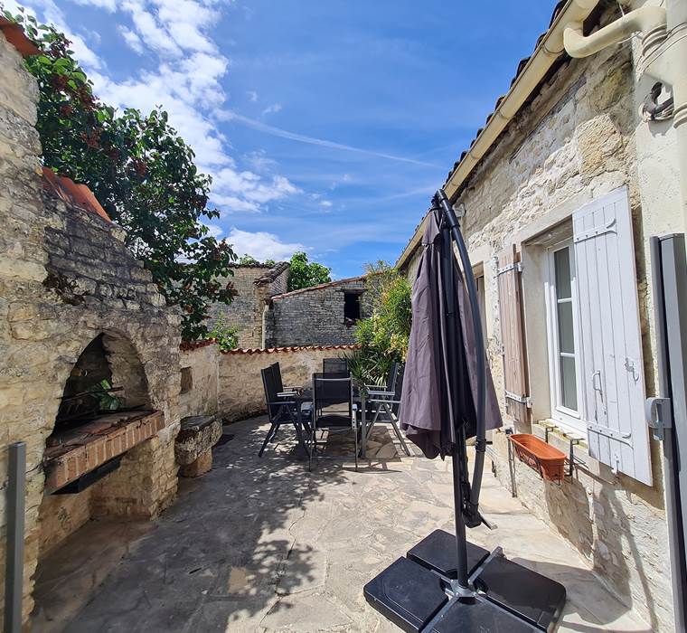 Terrasse et barbecue privatifs