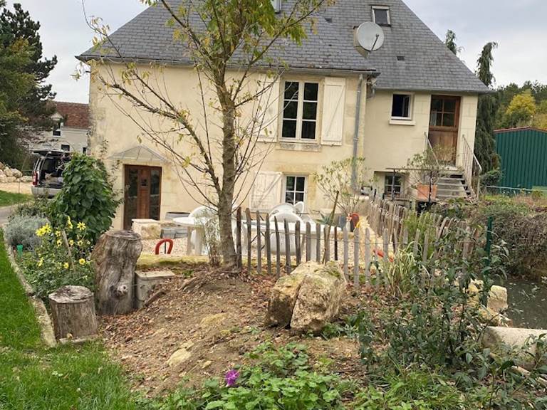 Le Moulin de la Doltière au printemps