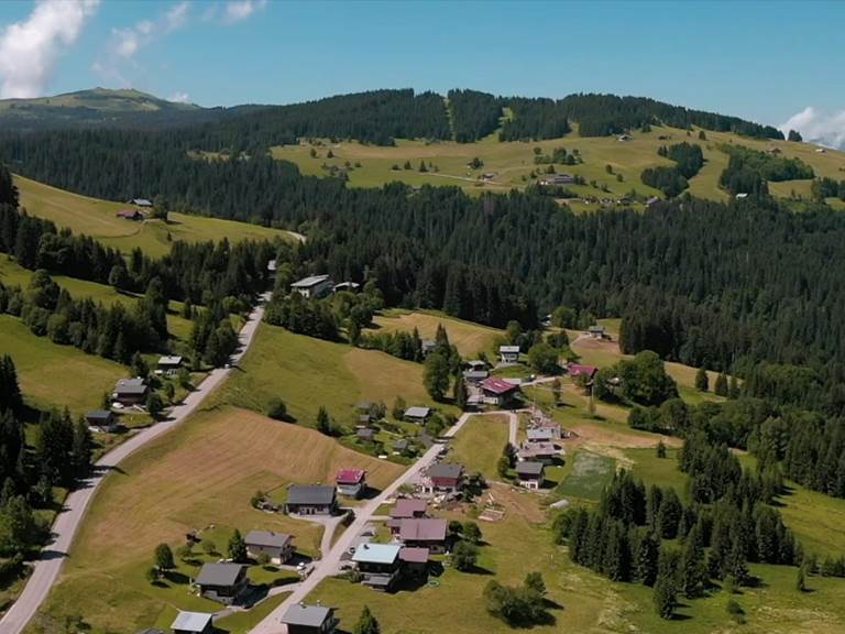 vue-aerienne-chalets-heidi