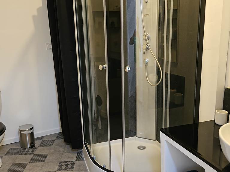 appartement-vacances-avec-terrasse-Mans