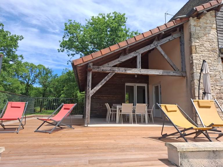 Gîte du Causse Loubressac Terrasse couverte-gallery