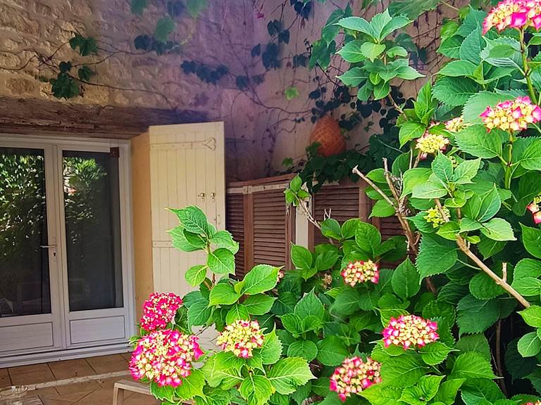 Gîtes, chambre d'hôtes et table d'hôtes gastronomique à Casteljaloux Lot et Garonne, piscine, jacuzzi et spa