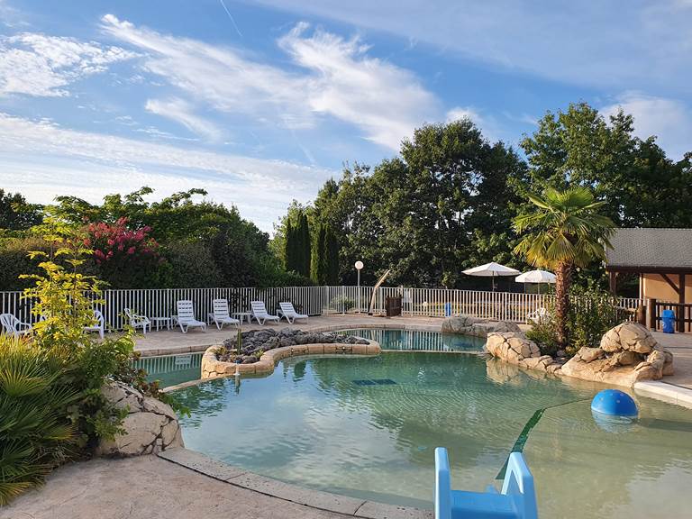 Domaine de la Chapelle en Corrèze, piscine