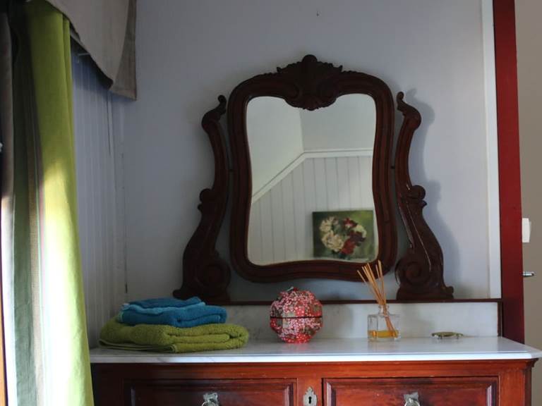 petite coiffeuse avec rangement