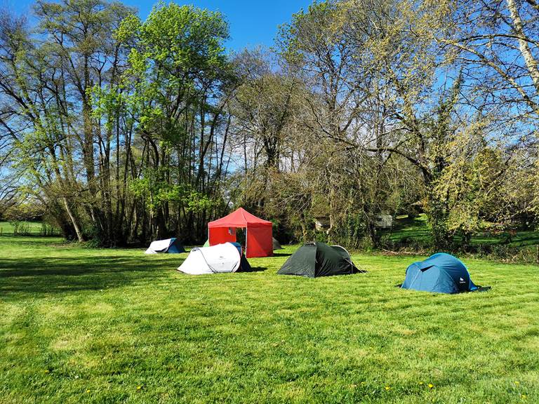Le camping au printemps
